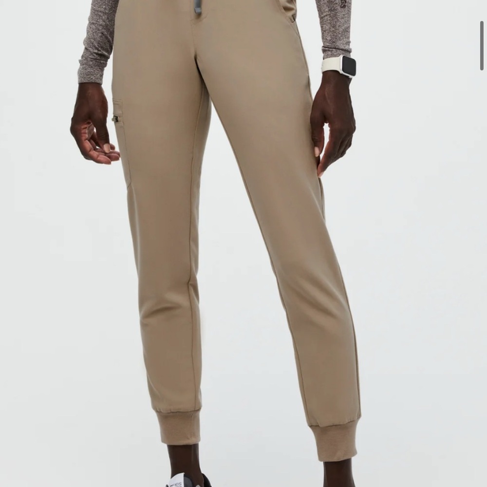 Figs Women's Latte Zamora Joggers